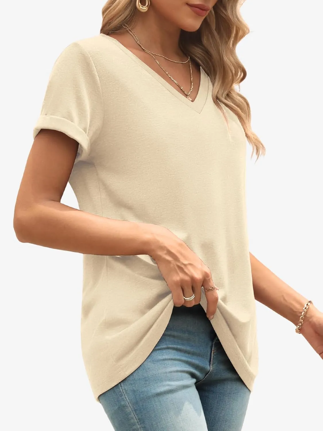 ATHMILE T Shirts Short Sleeve V Neck Tees for Women Fashion Tops Trendy Lightweight Casual Summer Outfits Clothes 2025 Beach